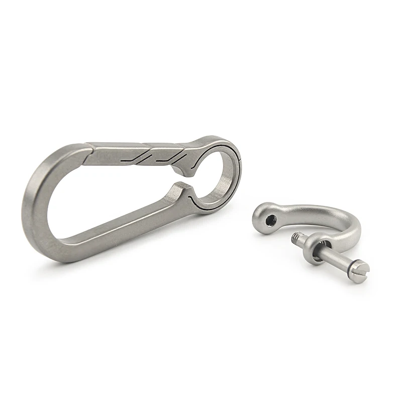 Titanium Buckles EDC Outdoor Tool Titanium Alloy Keychain Tiranium Buckle Key Ring Car Accessories 3